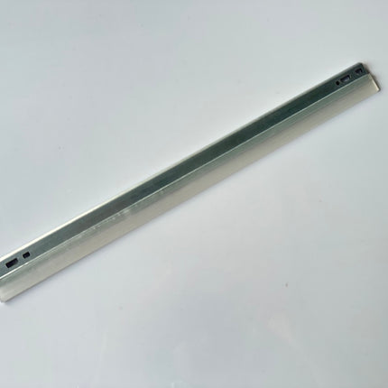 Drum Cleaning Blade Color for BIZHUBC452/BIZHUBC552/BIZHUBC652/BIZHUBC654/BIZHUBC754/VARIOLINK4522C/VARIOLINK5522C/VARIOLINK6522C