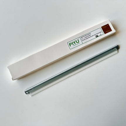 Drum Cleaning Blade for ECOSYSM2035DN/ECOSYSM2135DN/ECOSYSM2535DN/ECOSYSM3550IDN/ECOSYSP2135D/ECOSYSP2135DN/FS1024MFP/FS1025MFP/FS1028MFP/FS1035MFP/FS1100MFP/FS1124MFP