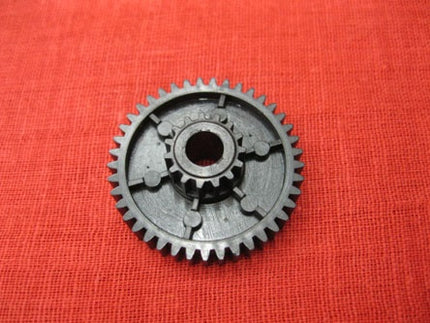 Gear, 15t/41t (driving, Cooling Section I) for KM2530/KM3035/KM3050/KM3530/KM4030/KM4035/KM4050/KM5035/KM5050