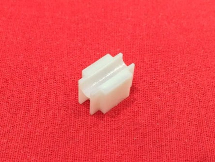 Bushing – M4 for 2235/2245/2535/2545/3502/3532/4035/4045/4135/4502/4532/5635/5645/8035/8045/9040