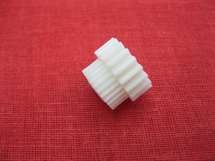 Gear, 19t/27t (paper Exit Section 3) for 2560/2575/4060/4075/6002/7502/8055/8060/8065/8070/8075/8080