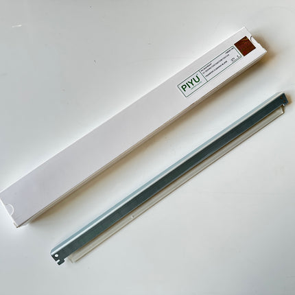Transfer Cleaning Blade for APEOSPORT-IIC2200/APEOSPORT-IIC3300/APEOSPORT-IIC4300/COPYCENTREC2128/COPYCENTREC2636/COPYCENTREC32/COPYCENTREC3545