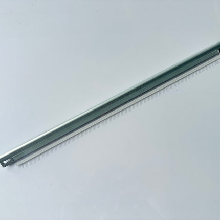 Drum Cleaning Blade Color for APEOSPORTC5540I/APEOSPORTC6550I/APEOSPORTC7550I/APEOSPORT-IIC5400/APEOSPORT-IIC6500/APEOSPORT-IIC7500/APEOSPORT-IIIC5500/APEOSPORT-IIIC6500/APEOSPORT-IIIC7600/APEOSPORT-IVC5580/APEOSPORT-IVC6680/APEOSPORT-IVC7780