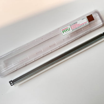 Drum Cleaning Blade for ALTALINKC8030/ALTALINKC8035/ALTALINKC8045/ALTALINKC8055/ALTALINKC8070/APEOSPORT-IIIC2200/APEOSPORT-IIIC2201/APEOSPORT-IIIC3300/APEOSPORT-IIIC4400/APEOSPORT-IVC2270/APEOSPORT-IVC2275/APEOSPORT-IVC3370