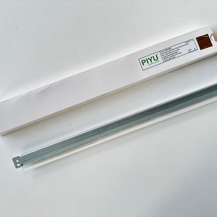 Drum Cleaning Blade for ALTALINKC8030/ALTALINKC8035/ALTALINKC8045/ALTALINKC8055/ALTALINKC8070/APEOSPORT-IIIC2200/APEOSPORT-IIIC2201/APEOSPORT-IIIC3300/APEOSPORT-IIIC4400/APEOSPORT-IVC2270/APEOSPORT-IVC2275/APEOSPORT-IVC3370