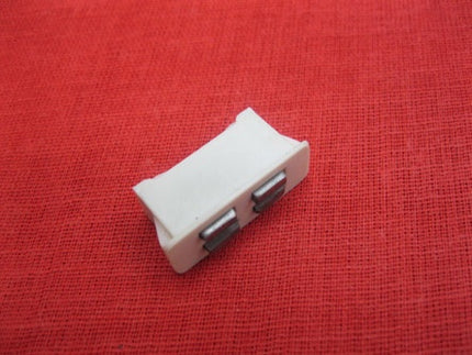 Latch, Magnet for GP315/GP335/GP355/GP405/GP605/IR105/IR105I/IR2200/IR2200I/IR2220I/IR2230/IR2250I