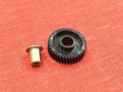 Gear, 40t With Shaft (fixing Drive Ass’y) for GP605/IR105/IR105I/IR550/IR600/IR7200/IR8070/IR8500/IR9070