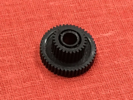 Gear, 28t/48t (waste Toner Drive Ass’y) for GP605/IR105/IR105I/IR550/IR600/IR7200/IR8070/IR8500/IR9070