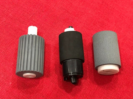 Adf Pick-up Roller With Hub (3pcs /set) for ECOSYSM2040DN/ECOSYSM2135DN/ECOSYSM2235DW/ECOSYSM2540DN/ECOSYSM2635DN/ECOSYSM2640IDW/ECOSYSM2735DW/ECOSYSP2040DN/ECOSYSP2040DW/ECOSYSP2235DN/FS1024MFP/FS1028MFP