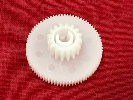 Gear, 16t/80t (hopper) for IR2230/IR2270/IR2520/IR2525/IR2530/IR2535/IR2545/IR2830/IR2870/IR3025/IR3030/IR3035