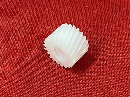 Gear, 21t – Teflon (bypass Motor) for APEOSPORT-IVC2270/APEOSPORT-IVC2275/APEOSPORT-IVC3370/APEOSPORT-IVC3371/APEOSPORT-IVC3373/APEOSPORT-IVC3375/APEOSPORT-IVC4470/APEOSPORT-IVC4475/APEOSPORT-IVC5570/APEOSPORT-IVC5575/DOCUCENTRE-IVC2270/DOCUCENTRE-IVC3370