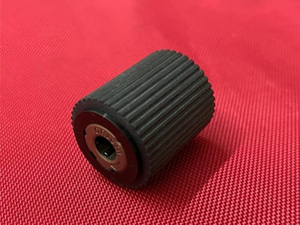 Roller, Paper Separation With Hub for IR1730/IR1740/IR1750/IR2230/IR2270/IR2520/IR2525/IR2530/IR2535/IR2545/IR2830/IR2870/IR3025/IR3030/IR3035/IR3045