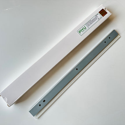 Drum Cleaning Blade – For Black for IRADVANCEC7055/IRADVANCEC7065/IRADVANCEC7260/IRADVANCEC7270/IRADVANCEC7565/IRADVANCEC7565I/IRADVANCEC7570/IRADVANCEC7570I/IRADVANCEC7580/IRADVANCEC7580I/IRADVANCEC9060/IRADVANCEC9065