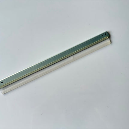 Drum Cleaning Blade for ECOSYSP6035CDN/ECOSYSP6130CDN/ECOSYSP6230CDN/TASKALFA306CI/TASKALFA356CI/TASKALFA406CI