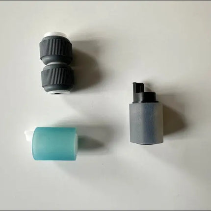 Adf Pick-up Roller With Hub Use For iR ADVANCE 4525i/iR ADVANCE 4535i/iR ADVANCE 4545i/iR ADVANCE 4551i/iR ADVANCE C7565/iR ADVANCE C7565i/iR ADVANCE C7570/iR ADVANCE C7570i/iR ADVANCE C7580/iR ADVANCE C7580i