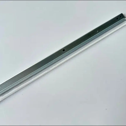 Drum Cleaning Blade for ECOSYSM4125IDN/ECOSYSM4132IDN/FS6025MFP/FS6030MFP/FS6525MFP/FS6530MFP/TASKALFA3010I/TASKALFA3212I/TASKALFA3510I/TASKALFA4012I