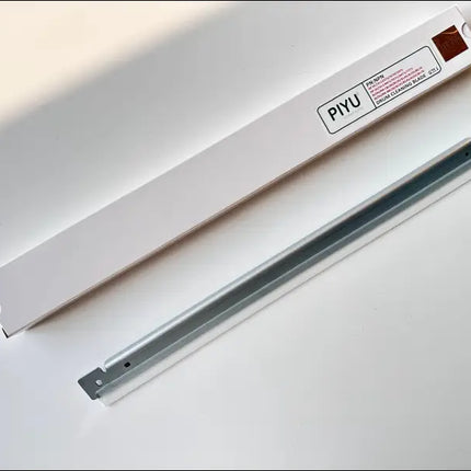 Drum Cleaning Blade for ALTALINKC8130/ALTALINKC8135/ALTALINKC8145/ALTALINKC8155/ALTALINKC8170/DOCUCENTRE-VIC2271/DOCUCENTRE-VIC3370/DOCUCENTRE-VIC3371/DOCUCENTRE-VIC4471/DOCUCENTRE-VIC5571