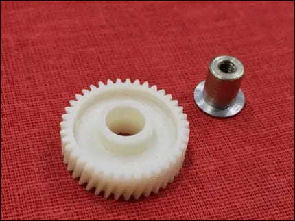 Gear, 39t With Shaft (fixing Drive Ass’y) for GP605/IR105/IR105I/IR550/IR600/IR7200/IR8070/IR8500/IR9070