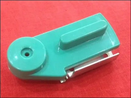 Handle, Fixing Feeder – Complete for IR5000/IR5000I/IR5020/IR6000/IR6000I/IR6020