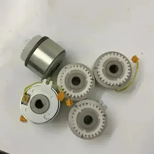 Ir6000 Hopper Motor Gear - SPARE PARTS