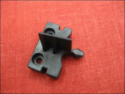 Latch, Roller Strike for GP315/GP335/GP355/GP405/IR330/IR330E/IR330N/IR330S/IR400