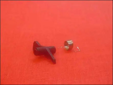 Plate, Vertical Path Sensing Lever & Spring Only for IR5000/IR5000I/IR5020/IR5050/IR5055/IR5065/IR5070/IR5075/IR5570/IR6000/IR6000I/IR6020/IR6570/NP6050