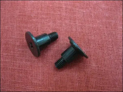 Screw,stepped,m5 (adf Ass’y) for IR2016/IR2018/IR2020/IR2022/IR2025/IR2030/IR2200/IR2200I/IR2220I/IR2230/IR2250I/IR2270/IR2520/IR2525/IR2530/IR2535